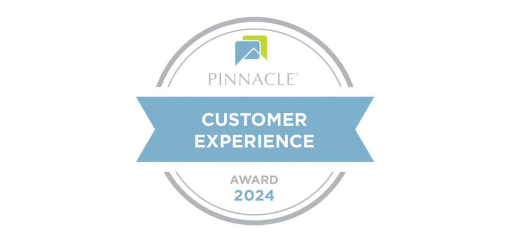 Pinnacle Customer Experience Award seal